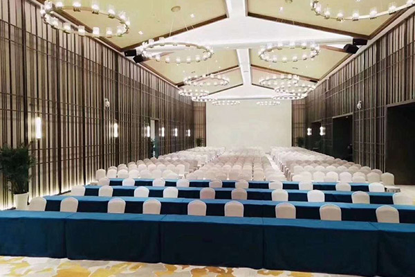 手机AV看片网站家具2000萬酒店案例 -- 石阡梵淨山溫泉小鎮
