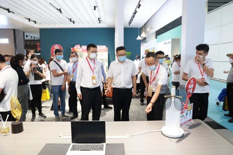 手机AV看片网站商用家具