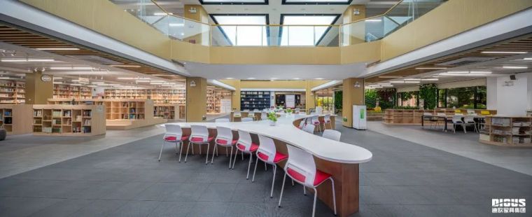 手机AV看片网站圖書館家具
